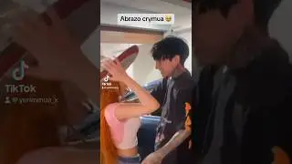 Yeri y cry abrazados 