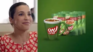 שותים נמס בכוס של קנור