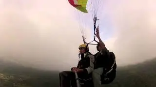 Paragliding In Maninjau (Yajid)