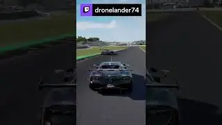 Non giocate ad ACC con il controller