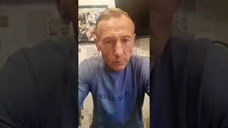 Впервые кушаем сыр с плесенью 🧀🥂 