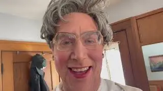 Mrs  Doubtfire Sweded