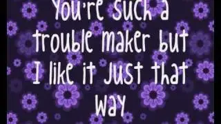 Selena Gomez- Crush- Full CD Version (with lyrics on screen)