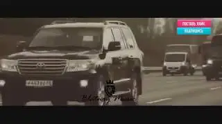 В четырёх стенах
