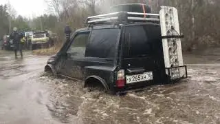 27 May 2018 Suzuki Escudo в брод