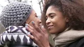 Lesbian Kissing 617