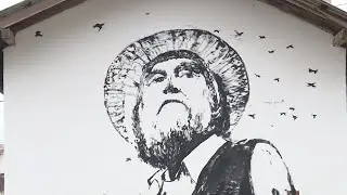 NASLIKAN MURAL GLUMCU I REDITELJU CVETKU STANOJEVIĆU – CEKIJU U ŠILOVU