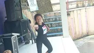 Tari Jaipong Bajidor Kahot .. neng Ayu Situraja Di  Kampung Karuhun