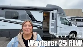 Tiffin Motorhomes-Wayfarer-25 RLW