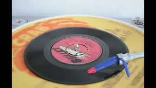 Dennis Walks - Heart Don't Leap