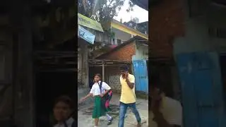 Rickshaw on a shiny day - #mobilevideo #motog5plus #4kvideos