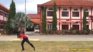 Tugas Atletik : Jenis Gaya Tolak Peluru