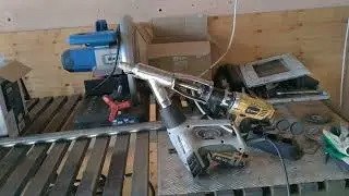 Homemade extruder. Welds up to 10 mm HDPE.