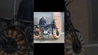 Привод на переднее колесо через ШРУС от автомобиля.