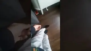 Зарядка от самсунга нашла свою розетку! А ваши айфоны так могут???