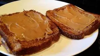 5 Minute Bodybuilding Breakfast:  Chocolate Peanut Butter French Toast