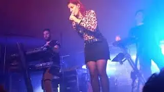 Delta koncert Kisbér Gombkötő Ildikó a dal címe: Kiss Kece Lányom 2022.11.26-27