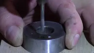 Кондуктор для сверления отверстий под 90°  Jig for drilling holes at 90°