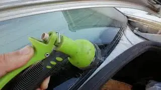 How water was getting into the trunk of an Audi 100 C4