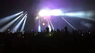 W&W - Tramps Like Us - LED Presents San Diego Sports Arena - Bigfoot