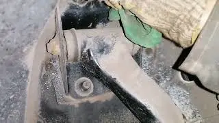 Nissan Blueberd" Замена Ступичного Подшипника И Подшипников Поворотного "Кулака'...