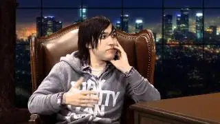 Double Take Extras with Pete Wentz -- Tattoo