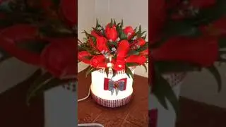 Светильник Тюльпаны в шляпной коробке