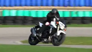 Сузуки La GSR 750 r les lopettes Классный рекламн  ролик