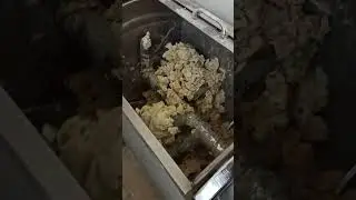 HWJ 25 от Hualian. Лучшая тестомесильная машина вашего производства.