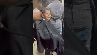 Arpit’s First Haircut 💇‍♀️ in salon #shortvideo #shorts #youtubeshorts #yshorts #babyhaircut