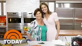 Savannah’s Mom Cooks Delicious Fried Chicken | TODAY