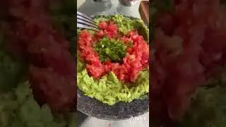 How To Make Guacamole | Guacamole Recipe I Mexican cuisine