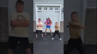 SIBLINGS Doing The Big WAVE!! 