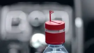 Vittel Refresh Cap - A garrafa que te lembra de beber água