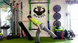 Assisted Single Leg Hinge With ViPR