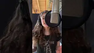 Blooper from the studio recording new songs🤭 U ready to hear?