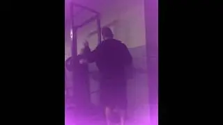 squat: 480 & 500 lbs - belt only (bw 199 lbs)