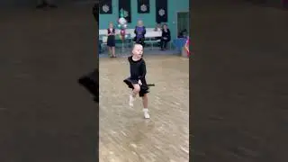 Джайв. Турнир по спортивным бальным танцам. Малышка на паркете.