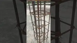Design of column for 4 Story Commercial building.