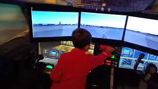 Achmad Alma'arij jadi pilot(1)