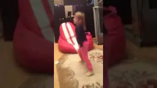 Жесть!😵моя сестра знает патемэйкер на изучит