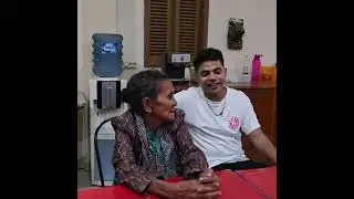 Piche Kota di Kefa!!! Piche Kota Nyanyi di Depan Kaki Patung Bunda Maria 