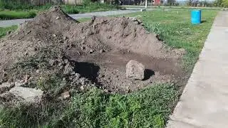 Completare curte cu pamant si pregatire curte pentru semanare gazon( partea 1)