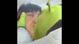 Целуй меня