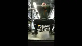 225x8 front squat