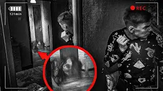 A CREEPY NIGHT IN A HAUNTED APARTMENT. IT APPEARED IN THE MIRROR