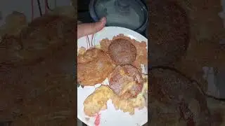 BEEFLOAF WITH EGG
