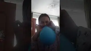 Надула шарик ноздрей! #shortsvideo #топ #dancechallenge #madagascar #youtube #топ #челлендж #prank