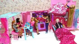 Barbie Sisters Deluxe Camper: Barbie Doll Camper