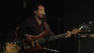 No woman no cry (Bob Marley). Live brazilian version